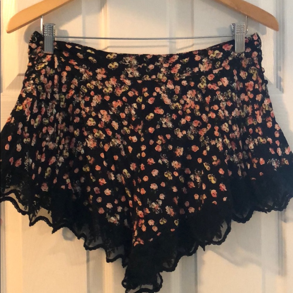 Free People Black Floral Lace Shorts